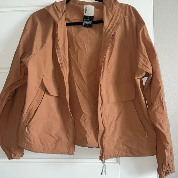 Vuori Jackets Coats Vuori Zip Up Jacket Poshmark